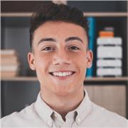 Estudiante de ingeniería informática, daré clase a alumnos de bachiller/eso